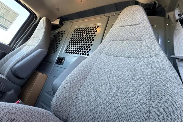 2025 Chevrolet Express Cargo Van RWD 2500 Regular Wheelbase WT