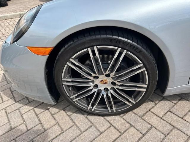 2014 Porsche 911 Carrera 4