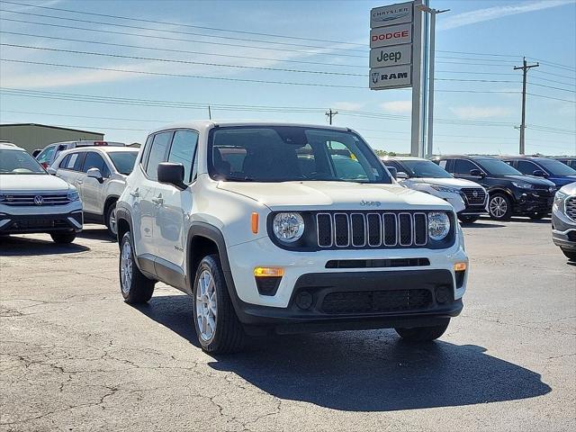 2023 Jeep Renegade Latitude 4x4 2023 Jeep Renegade Latitude 4x4