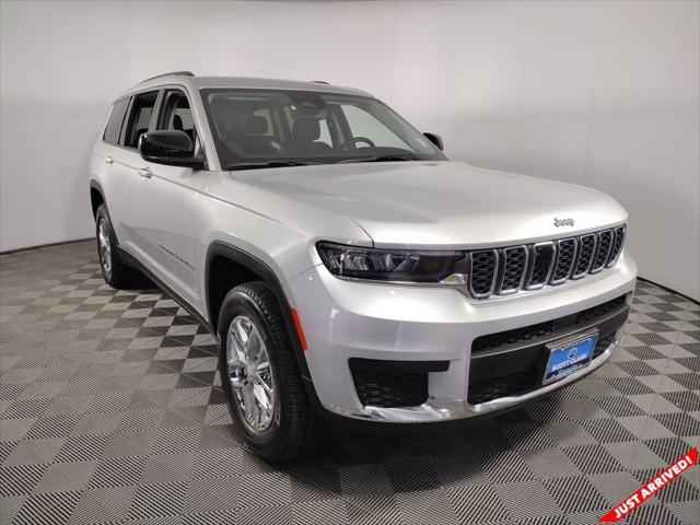 2021 Jeep Grand Cherokee L Laredo 4x4