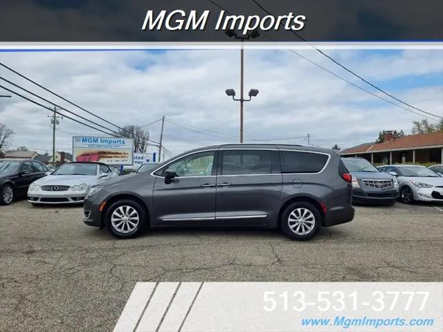 2019 Chrysler Pacifica Touring L