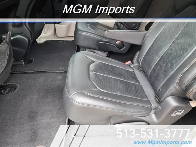 2019 Chrysler Pacifica Touring L