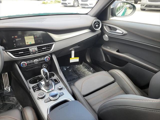 2025 Alfa Romeo Giulia Intensa RWD