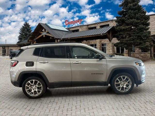 2022 Jeep Compass Latitude Lux 4x4