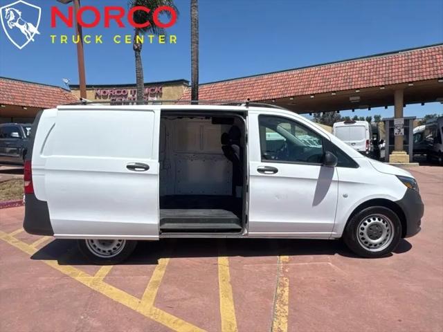 2017 Mercedes-Benz Metris Worker