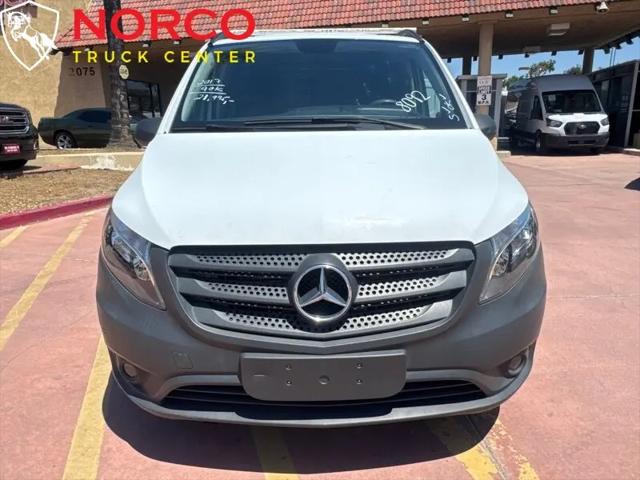 2017 Mercedes-Benz Metris Worker
