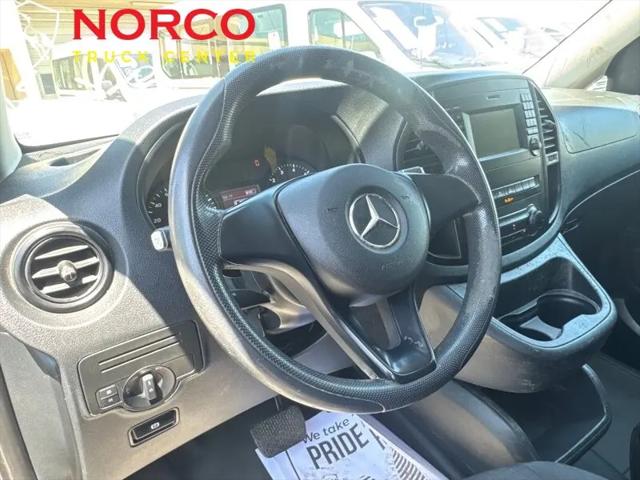 2017 Mercedes-Benz Metris Worker