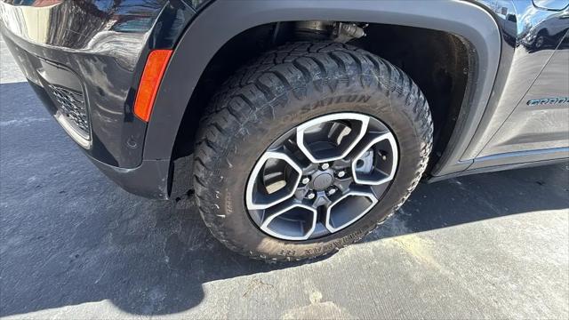 2023 Jeep Grand Cherokee Trailhawk