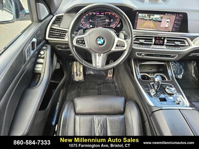 2021 BMW X7 M50i