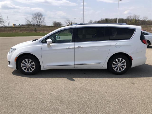 Used 2018 Chrysler Pacifica For Sale in Jackson, MI