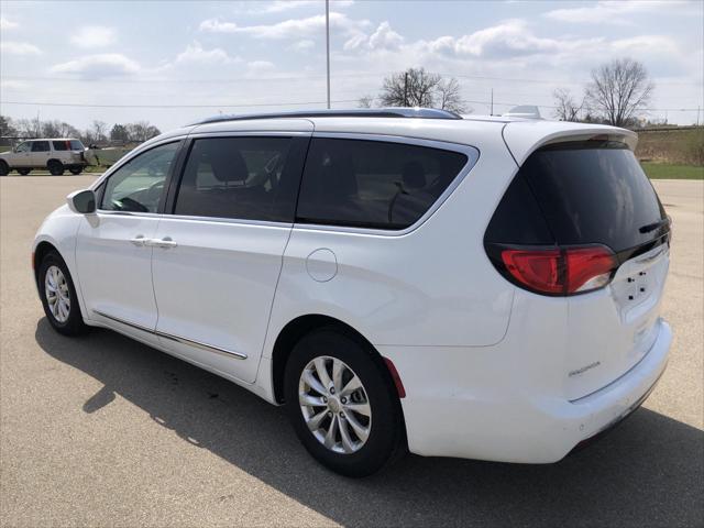 Used 2018 Chrysler Pacifica For Sale in Jackson, MI