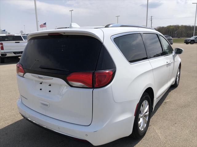Used 2018 Chrysler Pacifica For Sale in Jackson, MI