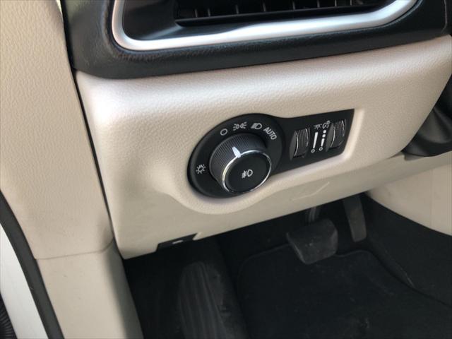 Used 2018 Chrysler Pacifica For Sale in Jackson, MI
