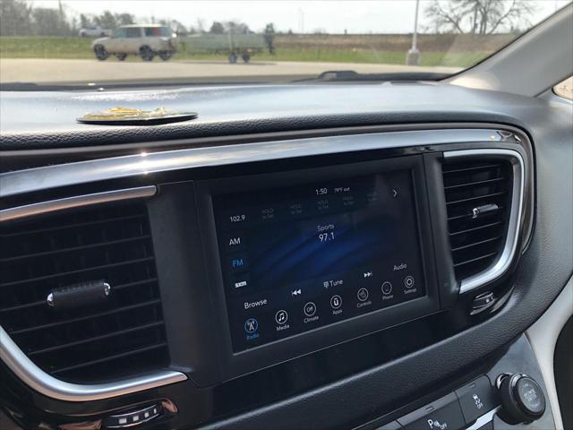 Used 2018 Chrysler Pacifica For Sale in Jackson, MI