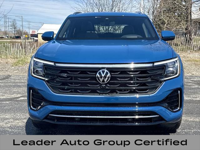 2025 Volkswagen Atlas Cross Sport 2.0T SEL Premium R-Line