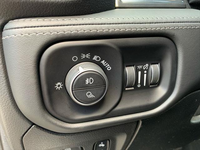 2020 RAM 1500 Limited Crew Cab 4x4 64 Box