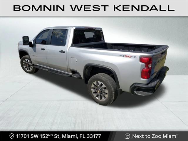 2023 Chevrolet Silverado 2500HD 4WD Crew Cab Standard Bed Custom
