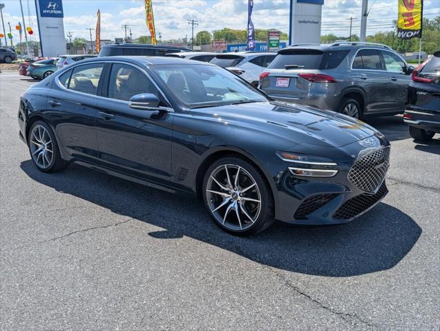 2022 Genesis G70 2.0T RWD