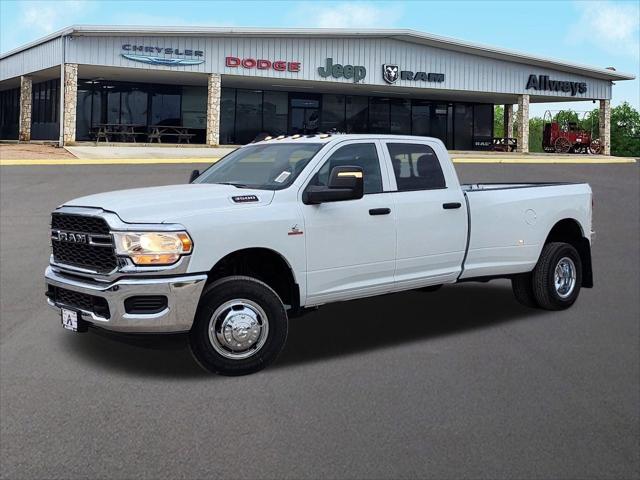 2024 RAM 3500 Tradesman Crew Cab 4x4 8 Box
