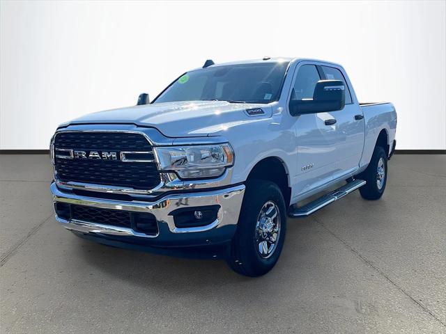 2024 RAM 2500 Big Horn Crew Cab 4x4 64 Box