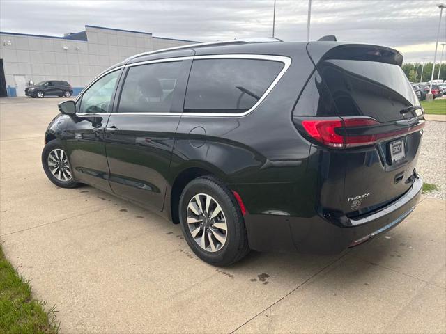 2021 Chrysler Pacifica Hybrid Touring L