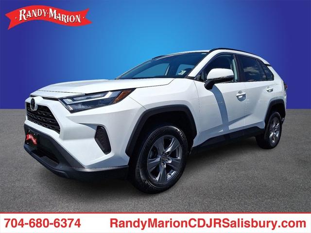 2022 Toyota RAV4 XLE