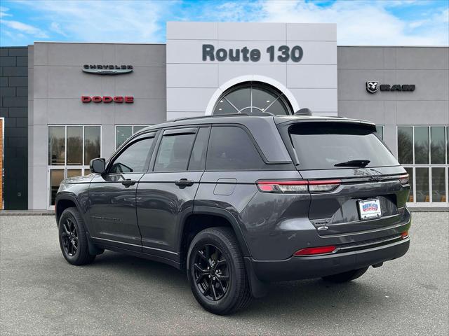 2025 Jeep Grand Cherokee Altitude X 4x4