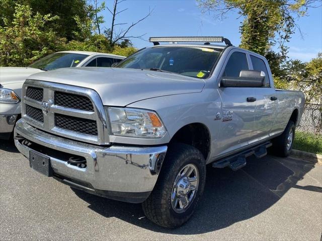 2018 RAM 2500 Tradesman Crew Cab 4x4 8 Box
