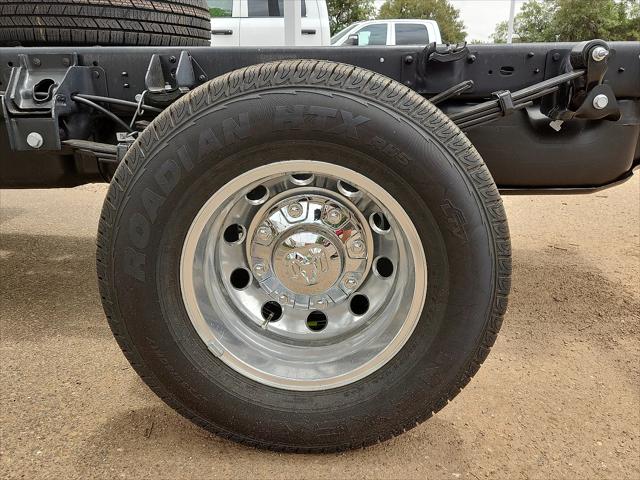 2025 RAM Ram 3500 Chassis Cab RAM 3500 TRADESMAN CREW CAB CHASSIS 4X4 60 CA
