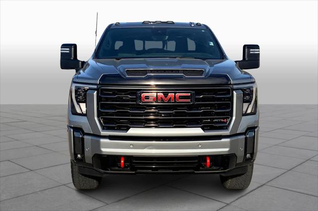2024 GMC Sierra 2500HD 4WD Crew Cab Standard Bed AT4