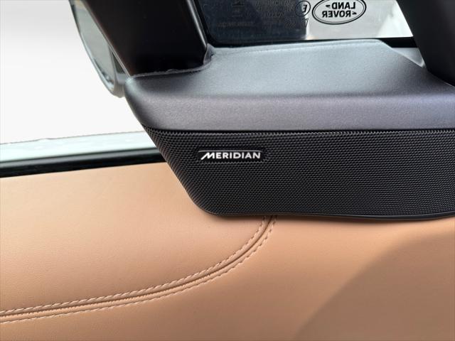 2025 Land Rover Range Rover P530 SE 7 Seat