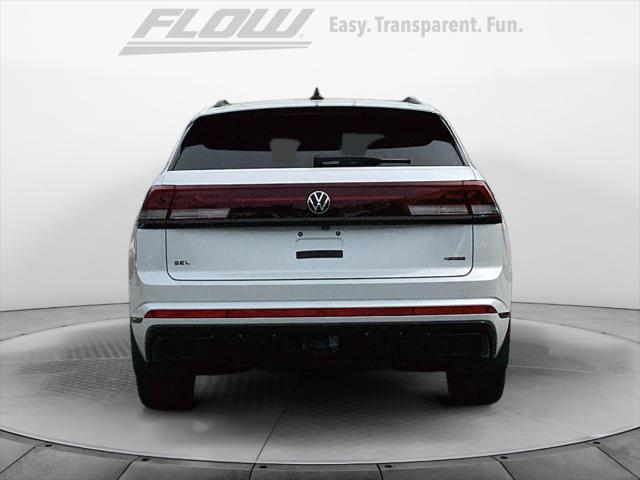 2025 Volkswagen Atlas Cross Sport 2.0T SEL R-Line Black
