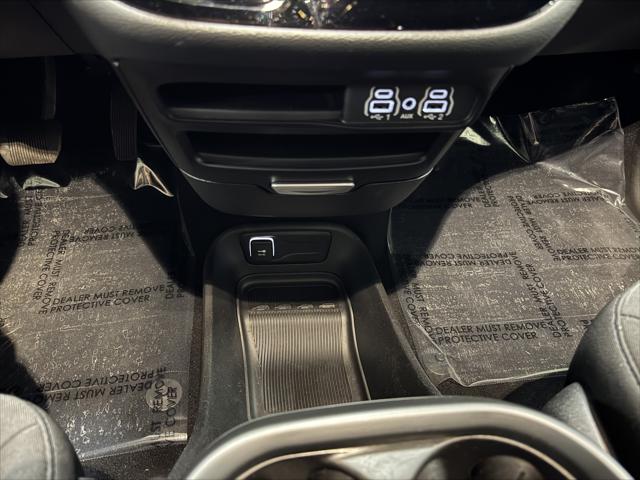 2024 Chrysler Pacifica Touring