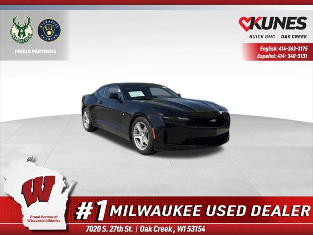2023 Chevrolet Camaro RWD Coupe 1LT for sale in Oak Creek, WI