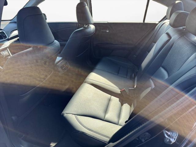 2015 Honda Accord Hybrid Touring