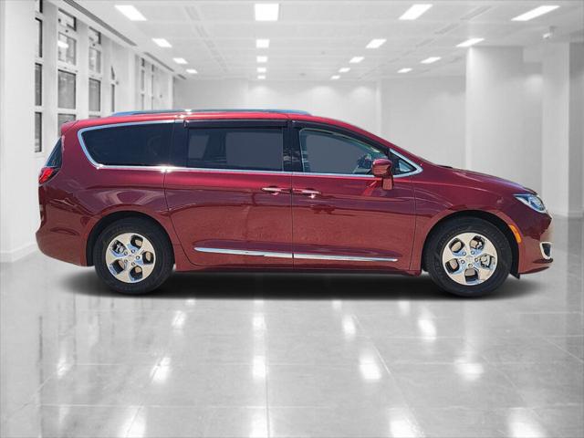 2018 Chrysler Pacifica Hybrid Touring L