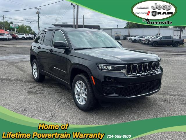 2025 Jeep Grand Cherokee GRAND CHEROKEE LAREDO X 4X4