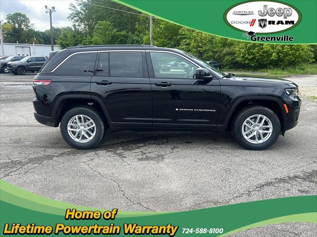 2025 Jeep Grand Cherokee GRAND CHEROKEE LAREDO X 4X4
