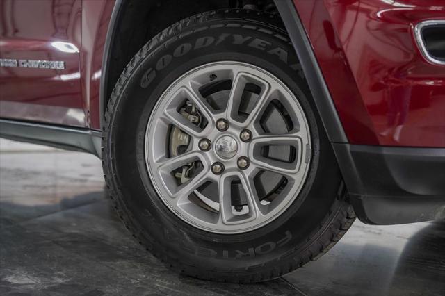 2019 Jeep Grand Cherokee Laredo E 4x2