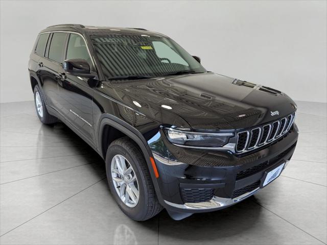 2025 Jeep Grand Cherokee GRAND CHEROKEE L LAREDO 4X4