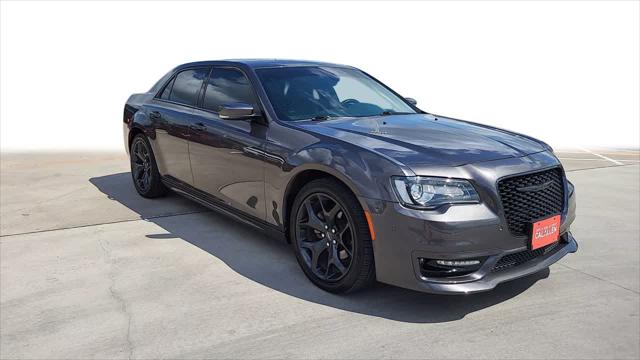 2021 Chrysler 300 Touring L