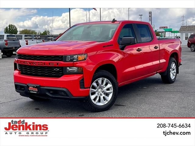 2020 Chevrolet Silverado 1500 4WD Crew Cab Standard Bed Custom