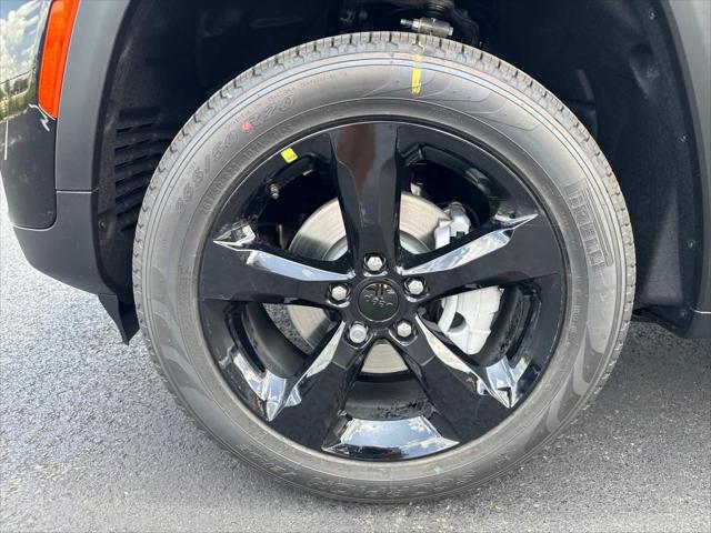 2025 Jeep Grand Cherokee GRAND CHEROKEE LIMITED 4X2