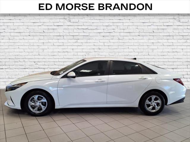 2021 Hyundai Elantra SE