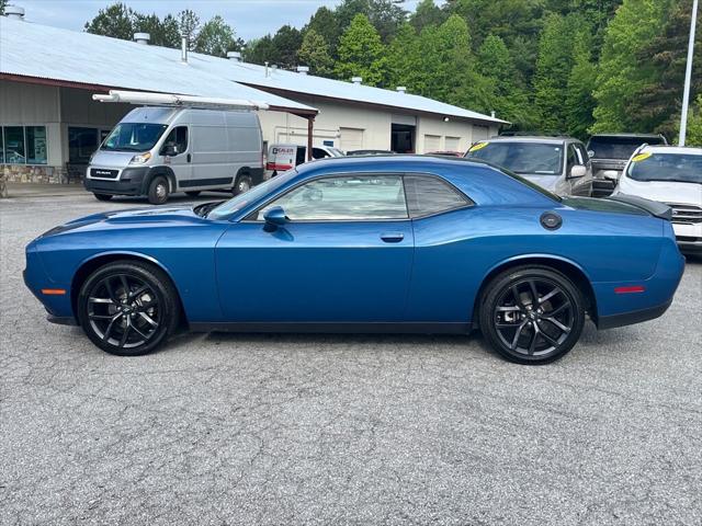 2022 Dodge Challenger SXT
