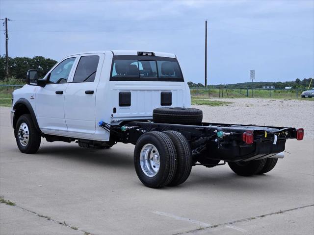 2025 RAM Ram 3500 Chassis Cab RAM 3500 TRADESMAN CREW CAB CHASSIS 4X4 60 CA