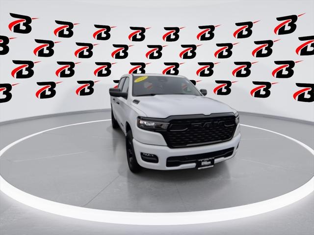 2025 RAM 1500 Tradesman Crew Cab 4x4 57 Box