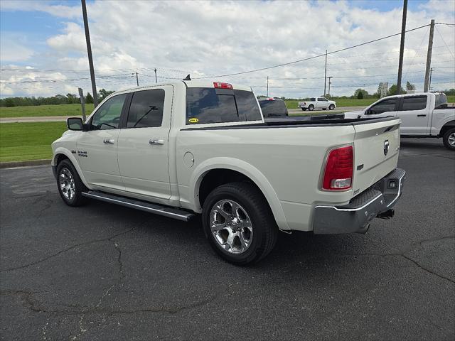 2017 RAM 1500 Laramie Crew Cab 4x4 57 Box