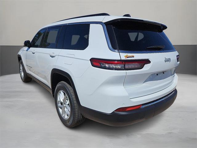 2025 Jeep Grand Cherokee GRAND CHEROKEE L LAREDO 4X2