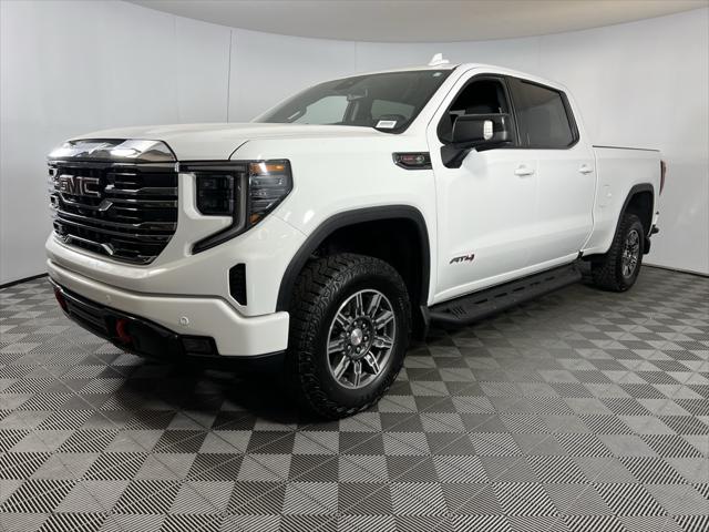 2024 GMC Sierra 1500 4WD Crew Cab Standard Box AT4